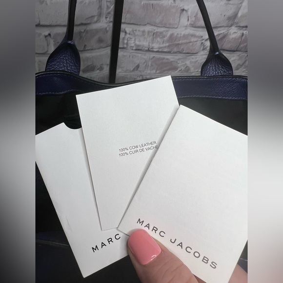 Marc Jacobs The Anchor Large Navy Pebbled Leather Bag - Picture 15 of 15